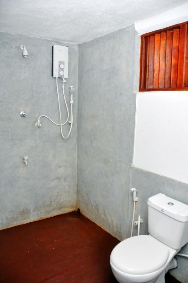 Rock Pool Residence Tangalle Exterior photo