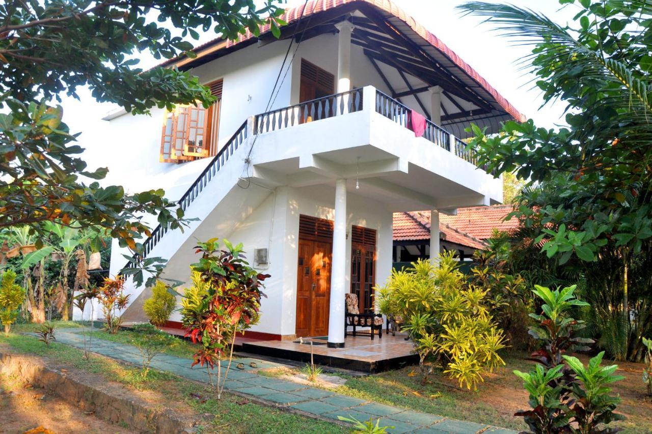 Rock Pool Residence Tangalle Exterior photo